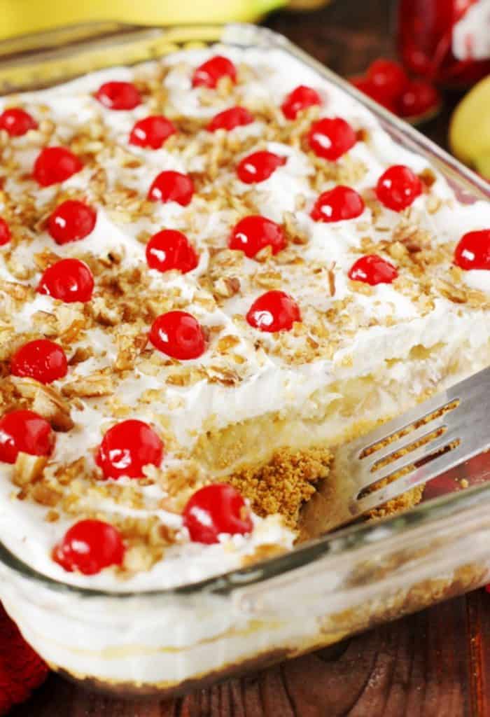 Easy No Bake Banana Split Dessert Recipe