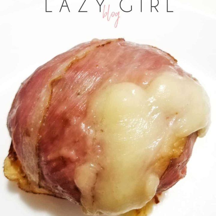 These Keto Bacon Wrapped & Cheese Stuffed Burgers are delicious and very filling but with none of the carbs to spike your blood sugar levels and trigger cravings. #bestketoburger #easyketorecipe