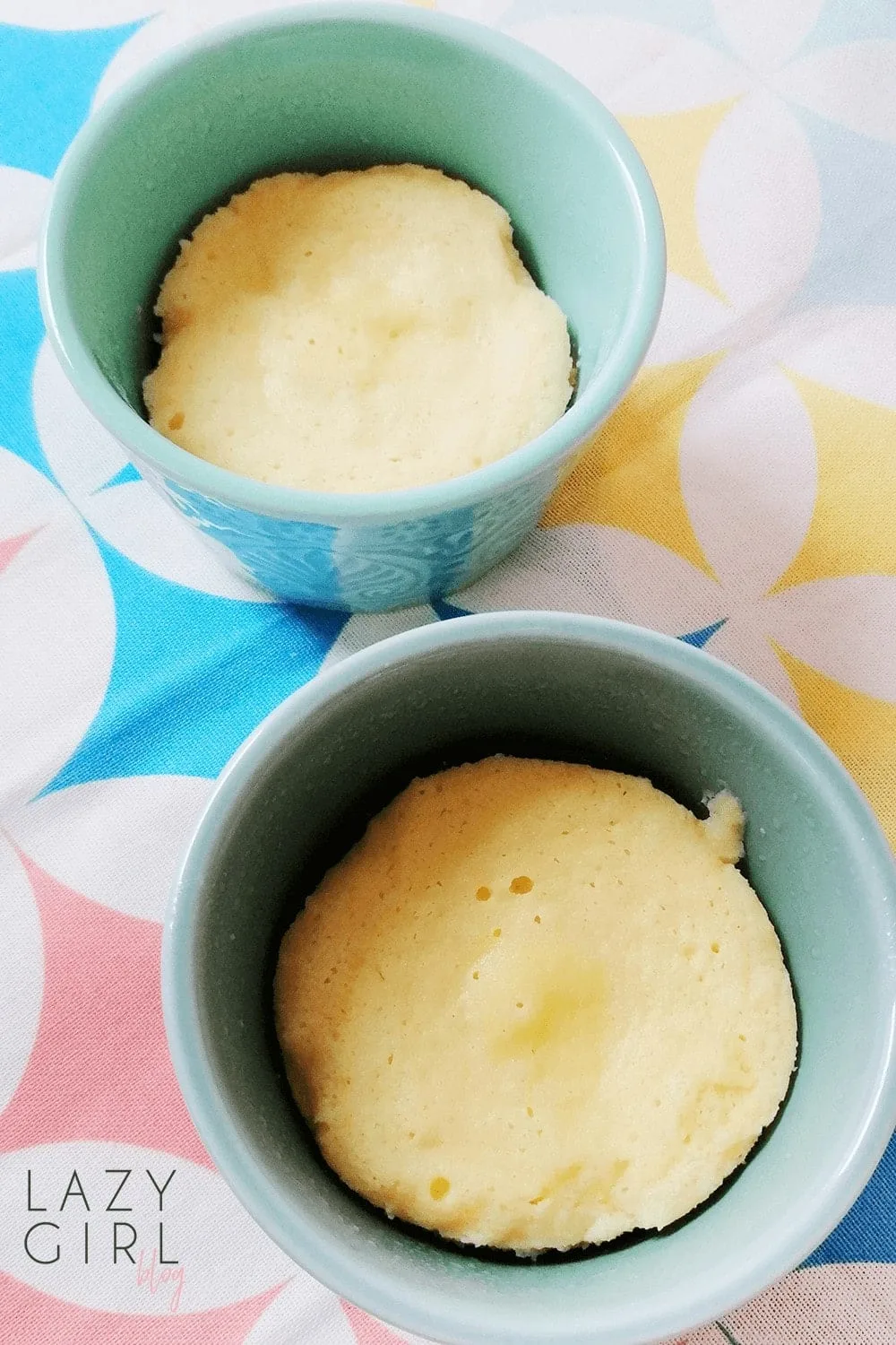 90 seconds keto lemon mug cake image