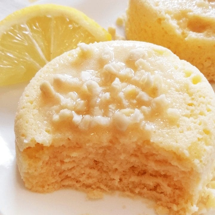 90 seconds keto lemon mug cake recipe.